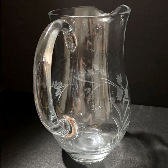 Vintage Colony "Melissa" Crystal Pitcher Mouthblown Handcut 64 oz Capacity - Picture 2 of 6